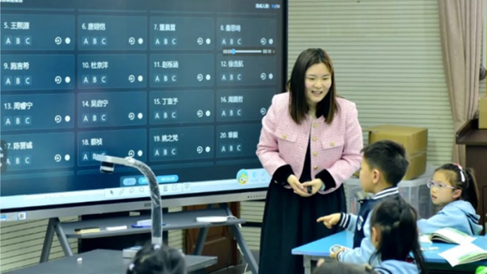AI助力朗读教学，长宁区25所中小学语文英语课数字化教学再升级
