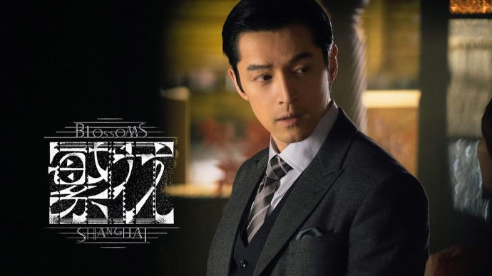 宝总庆功！时隔8年，胡歌二封白玉兰最佳男主