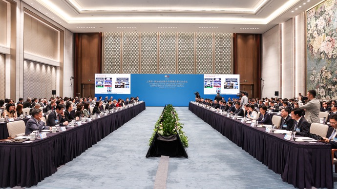 深化合作互利、推进人文交流，上海市-新加坡全面合作理事会第五次会议召开