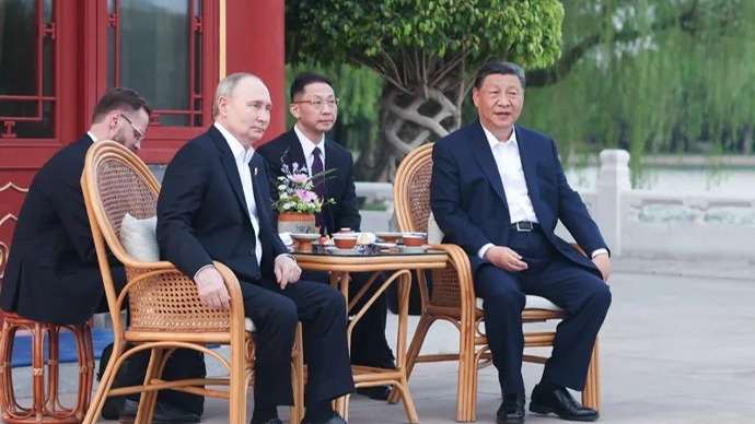 视频丨习近平同俄罗斯总统普京在中南海小范围会晤