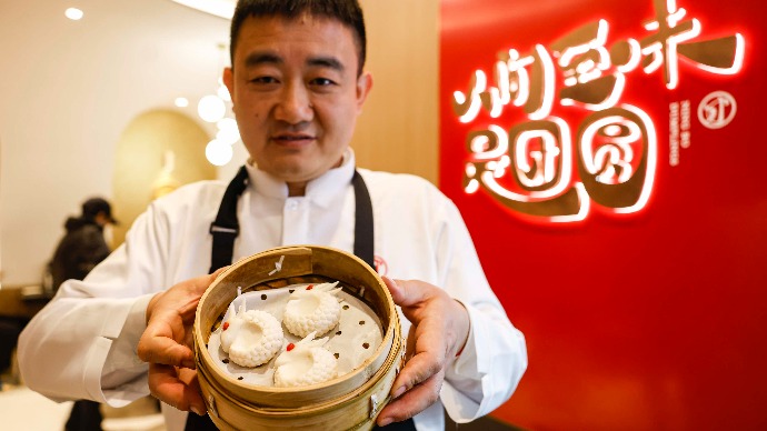 龙形福团迎龙年！宁波汤团店“搬新家”