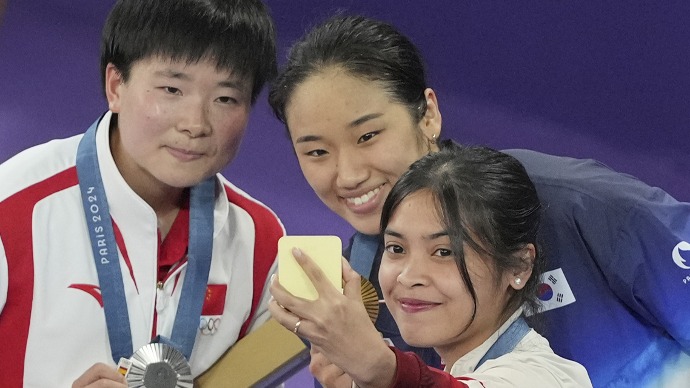 体育不止胜负 精彩不只金牌！这些动人瞬间让奥林匹克精神具象化