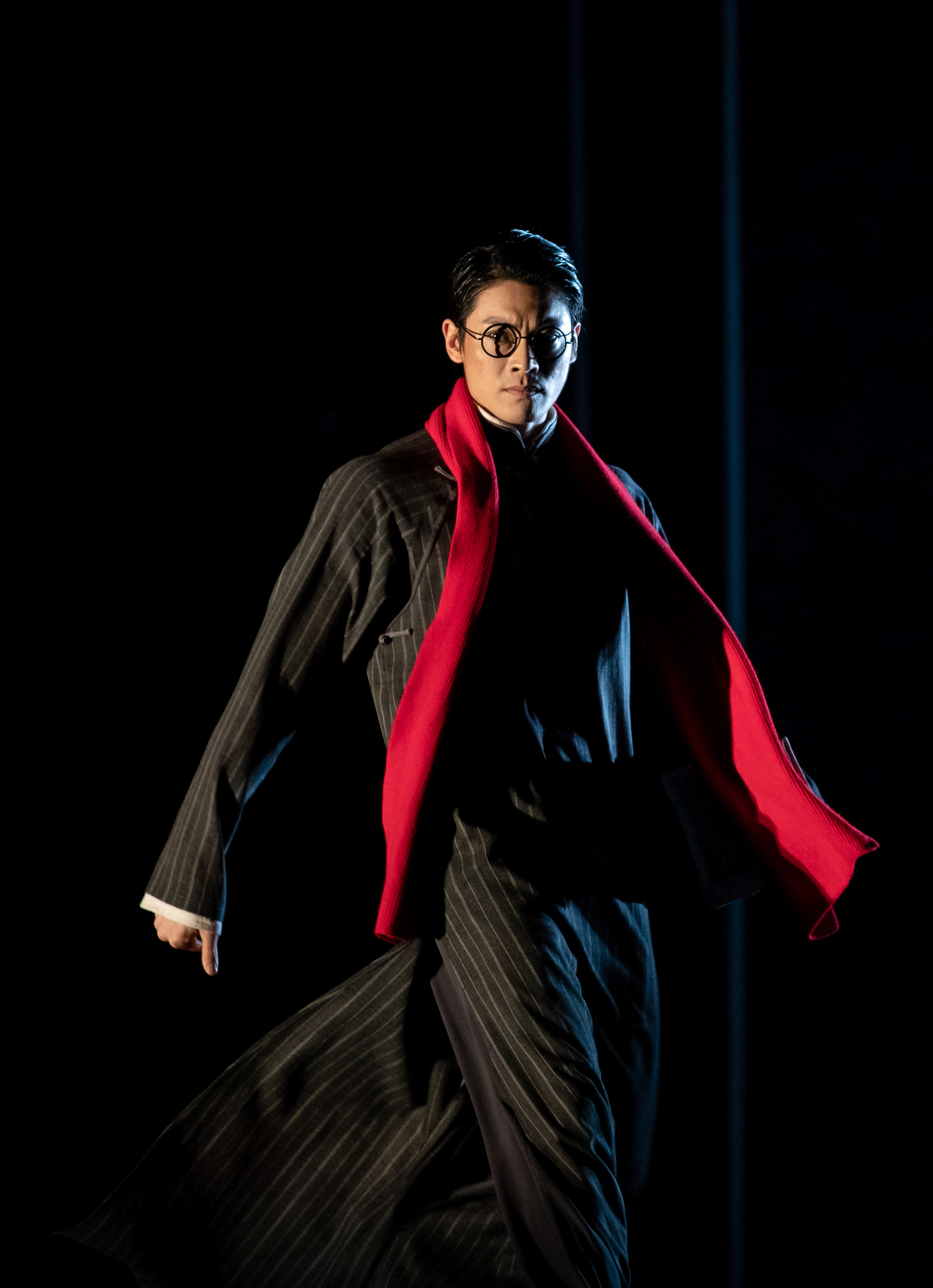 舞剧《永不消逝的电波》致敬红色精神