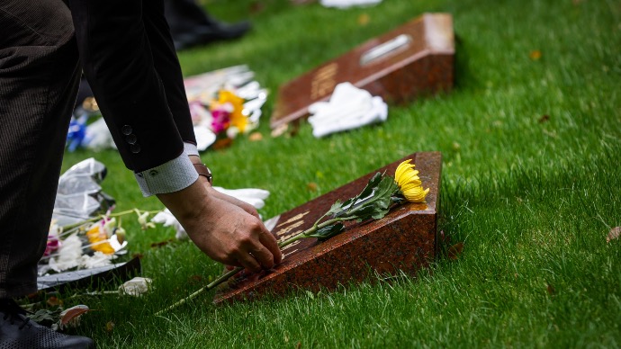 传承英烈精神！上海市烈士纪念设施举行清明祭英烈活动