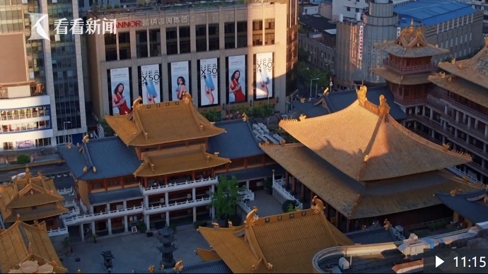 商圈业态与人文交融，精彩生活新风尚