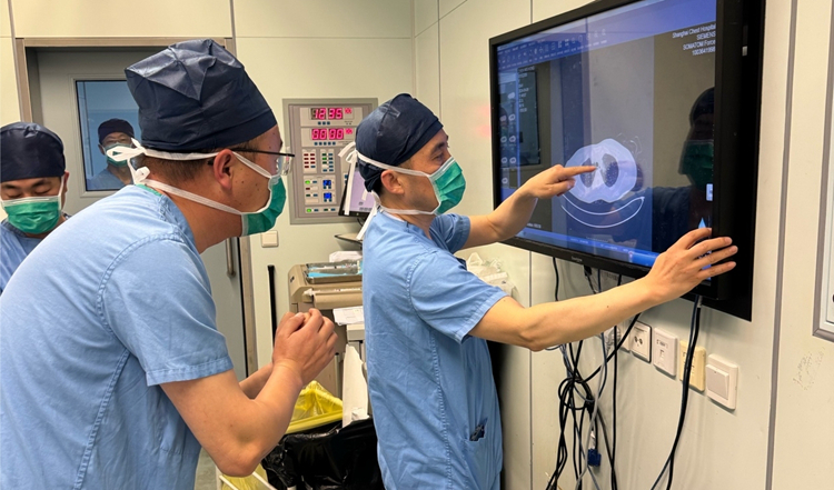 从西藏师带徒到赴上海进修上海援藏医疗队彰显以院包科人才培养优势