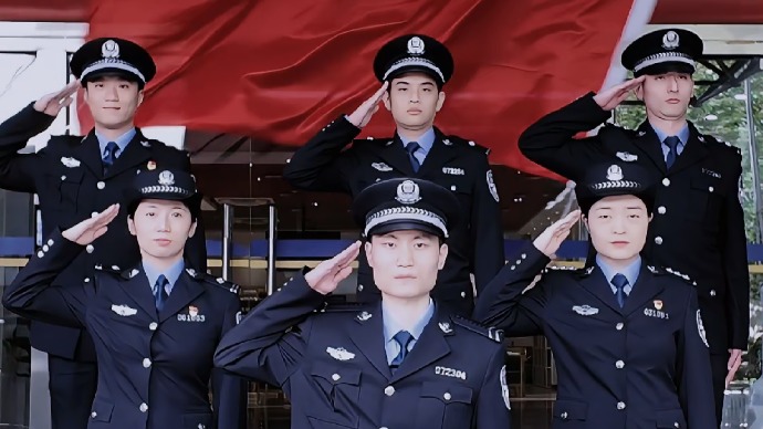 上海网警祝福祖国盛世华诞，繁荣昌盛