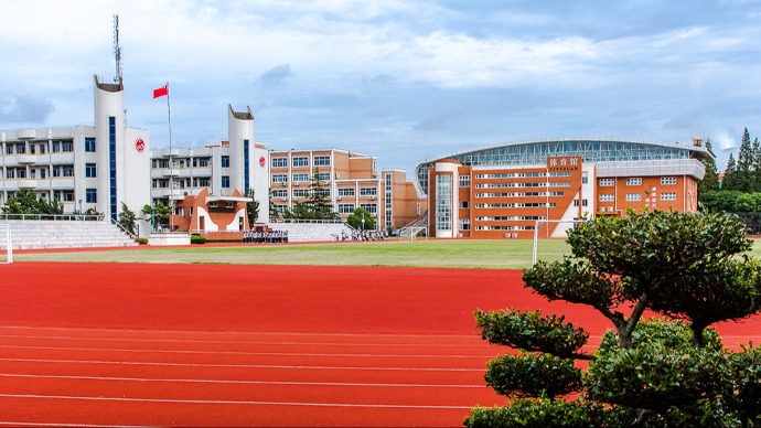 上海市扬子中学：奋楫扬帆履使命，乘风破浪勇担当