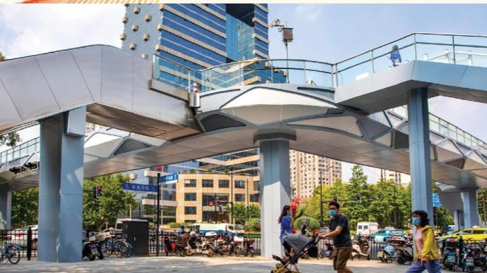 专家视点 | 坚定制度自信，为中国式现代化夯实政治保障 ——专访上海交通大学马克思主义学院教授、上海行政学院教授程竹汝