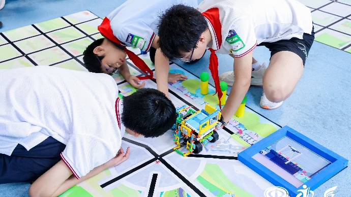 火星生存、天工开物、无人机飞行……全国青少年信息素养大赛华东赛区（上海）地区赛启动