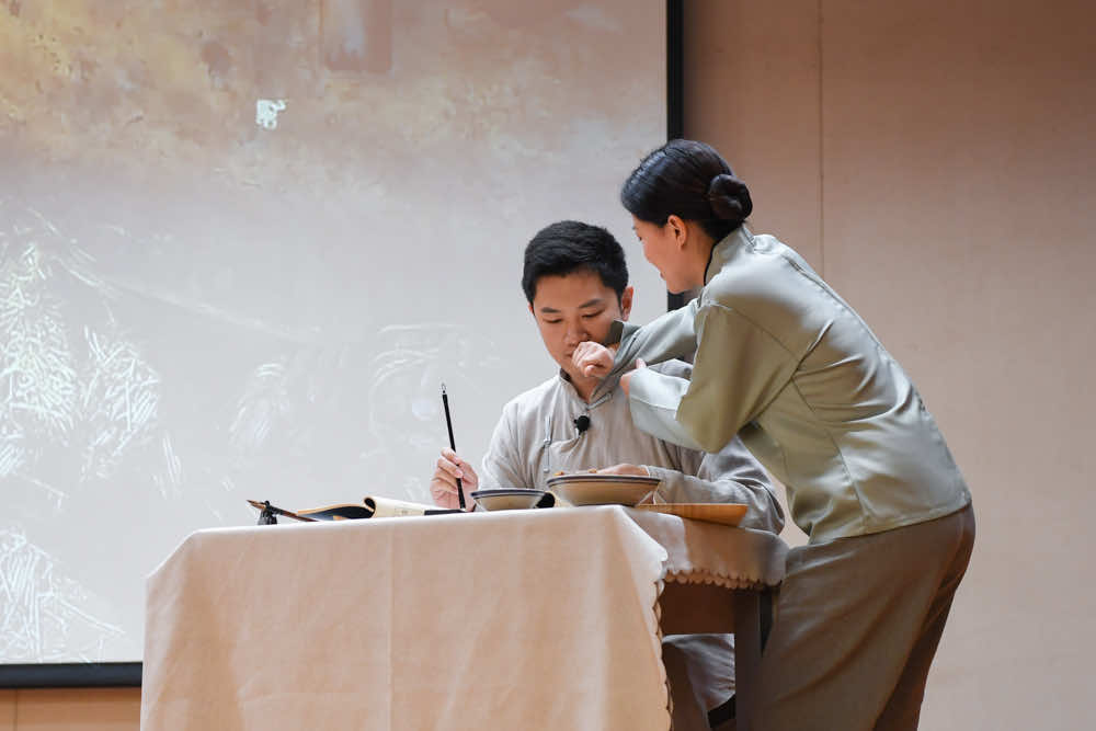 纪念上海解放75周年,红色文化进国企打造文化自强自信|上海红色文化季