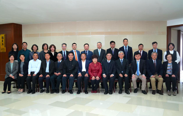 实用内科学第17版编撰启动经典巨著获誉中国的西塞尔内科学