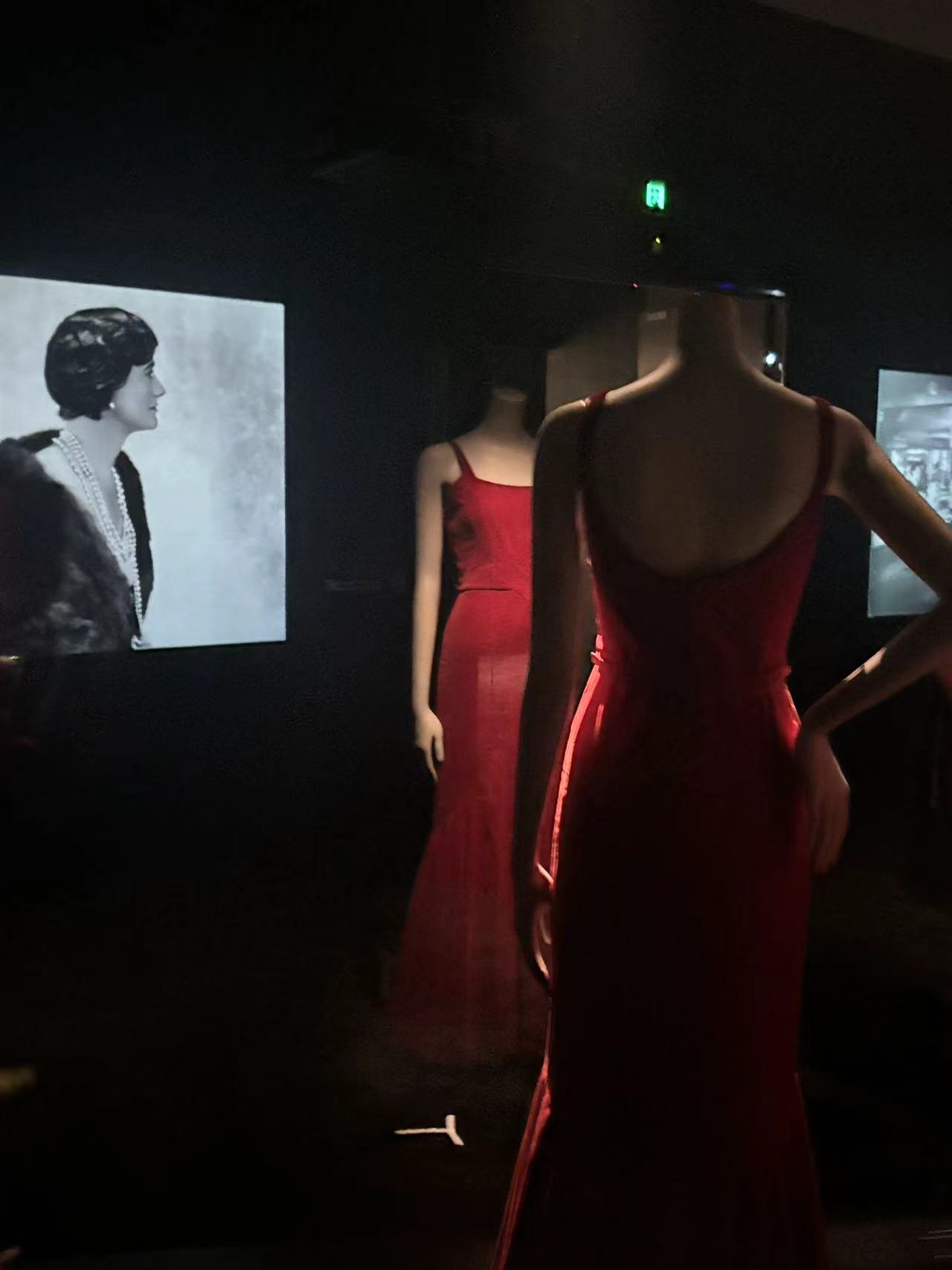 嘉柏丽尔·香奈儿中国首个作品回顾展登录申城,亮出鲜明的“时尚宣言”